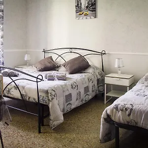 Apartament Sole E Luna, Rzym